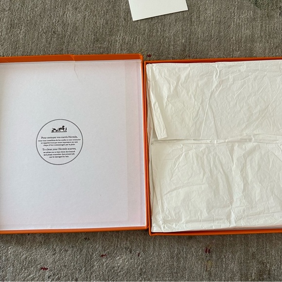 Hermes Silk L’Instruction du Roy 90 - Picture 14 of 14